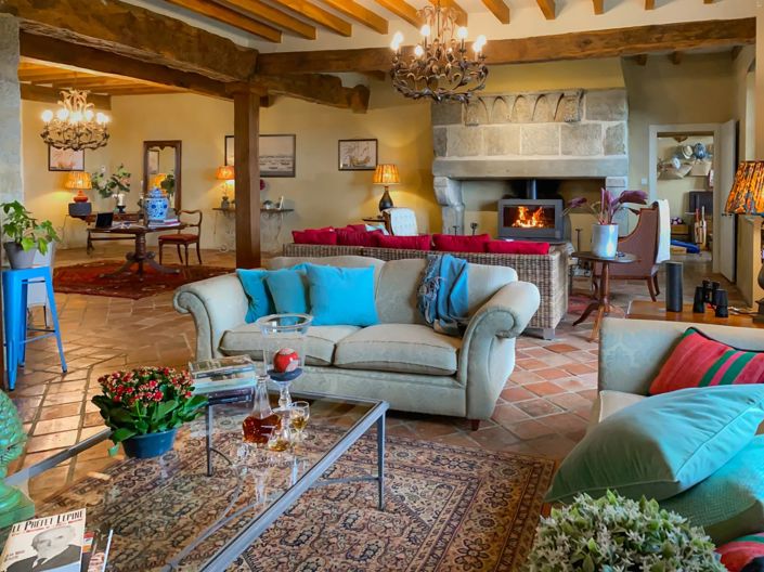 Image No.4-7 Bed House for sale