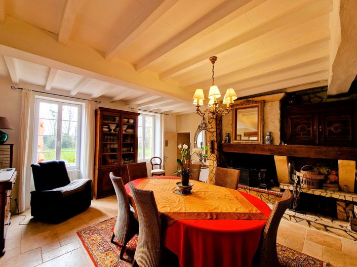 Image No.4-5 Bed House for sale