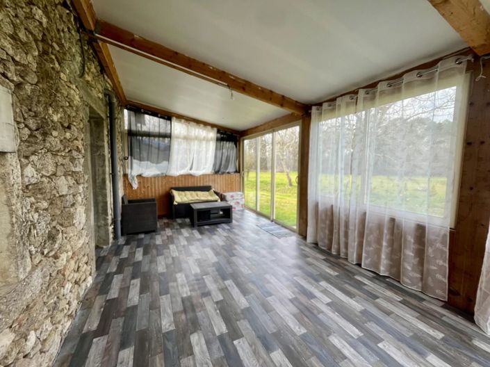 Image No.15-4 Bed House for sale