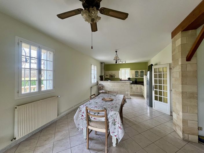 Image No.7-4 Bed House for sale