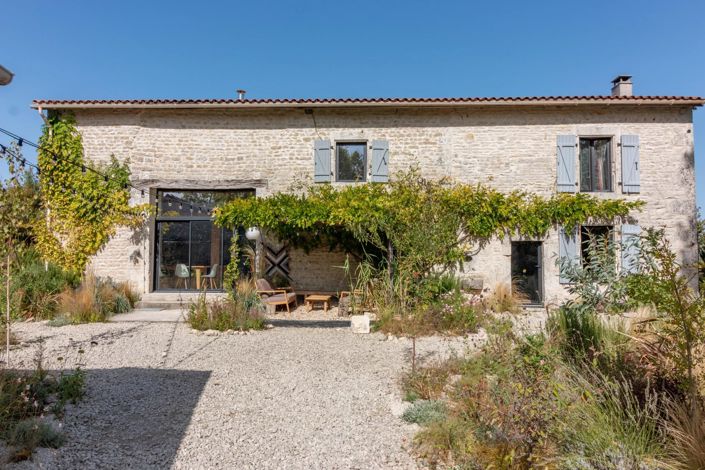 Image No.1-5 Bed House for sale