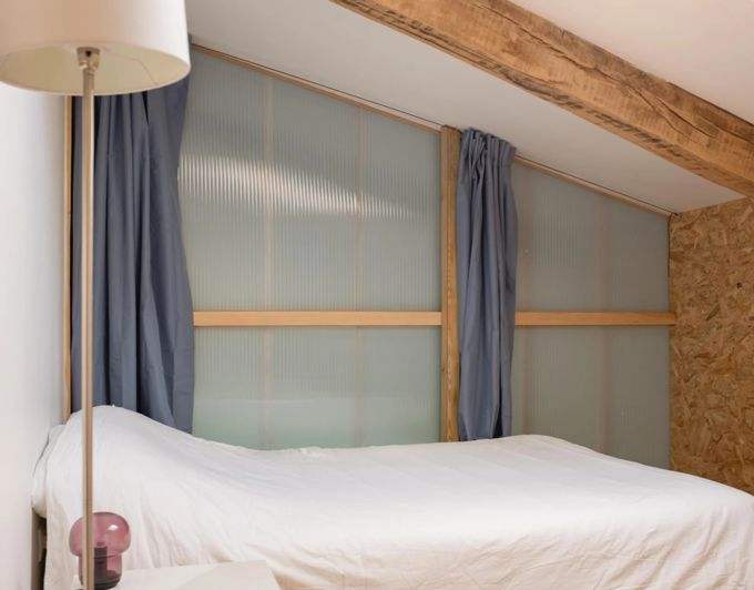 Image No.8-5 Bed House for sale