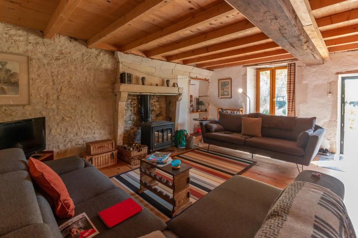 Image No.9-5 Bed House for sale