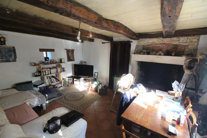 Image No.2-3 Bed House for sale