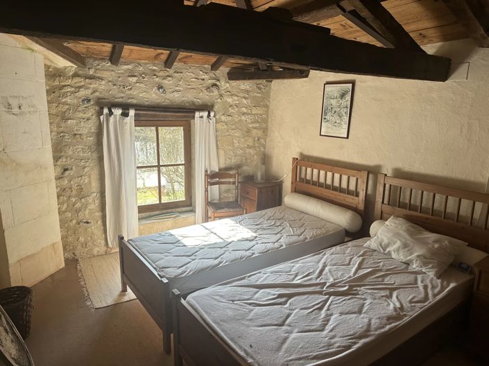 Image No.15-7 Bed House for sale