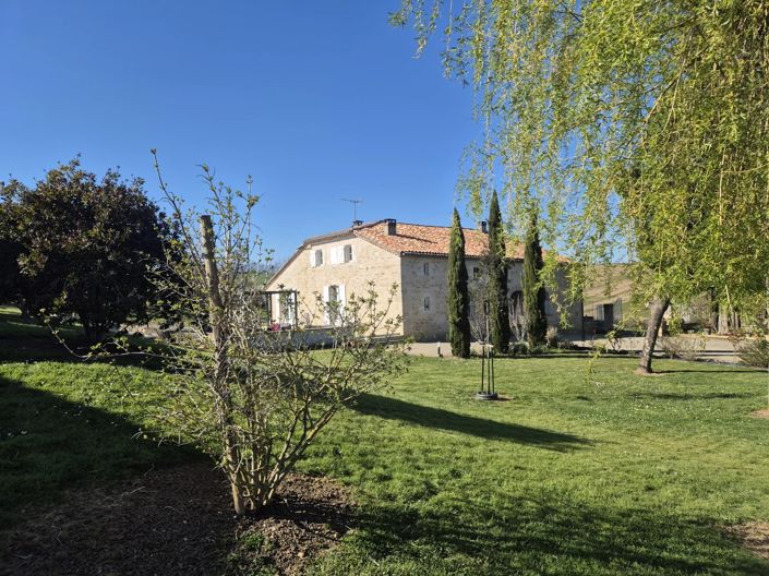 Image No.13-4 Bed House for sale