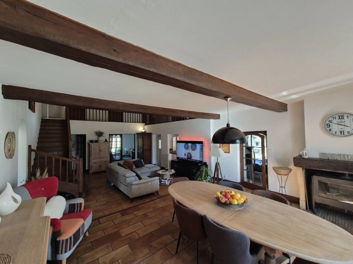 Image No.7-4 Bed House for sale