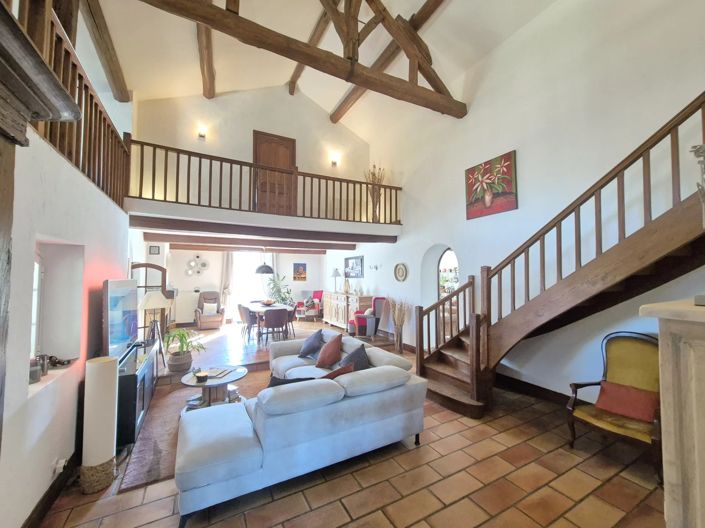 Image No.9-4 Bed House for sale