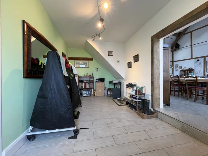 Image No.9-4 Bed House for sale