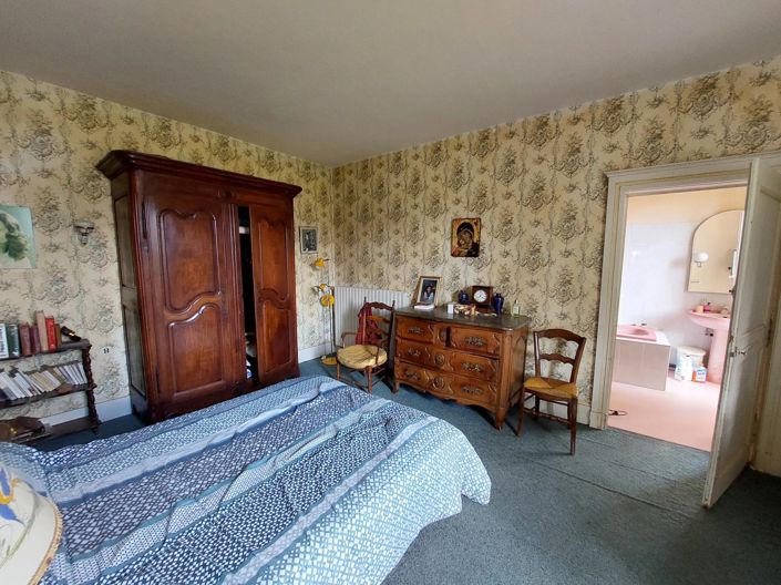 Image No.7-3 Bed House for sale