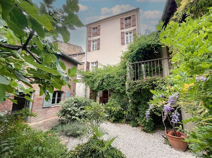 Image No.1-6 Bed House for sale