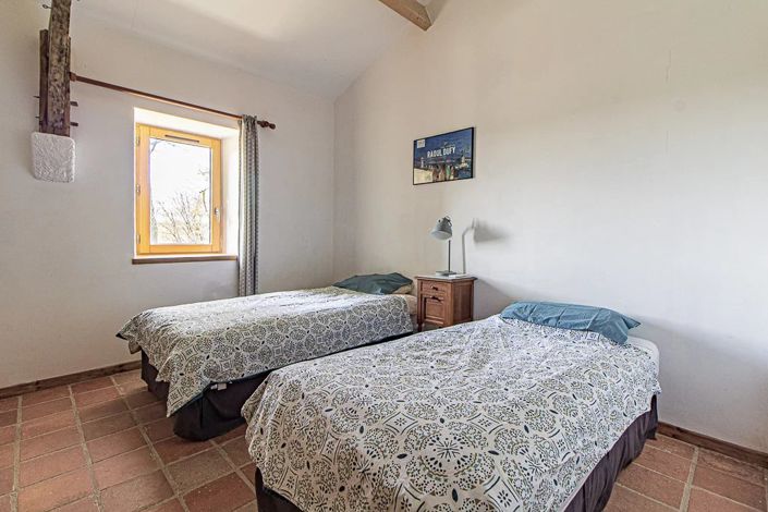 Image No.15-6 Bed Village House for sale