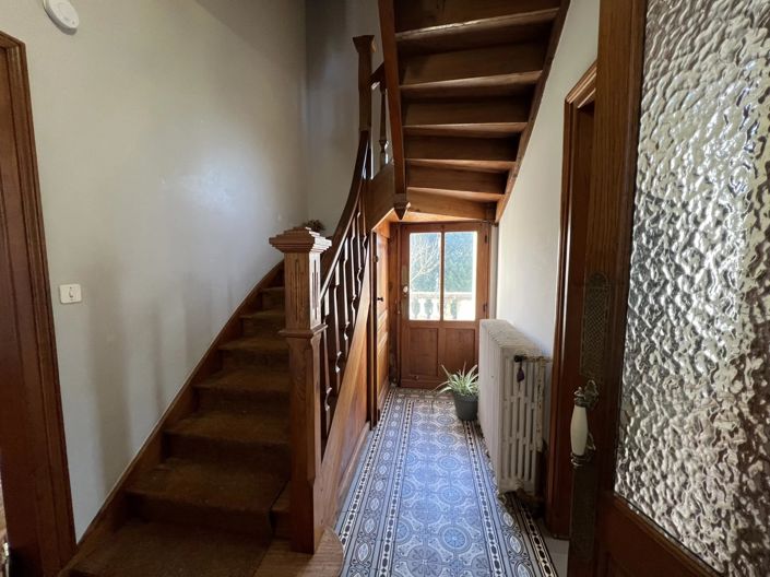 Image No.12-5 Bed House for sale