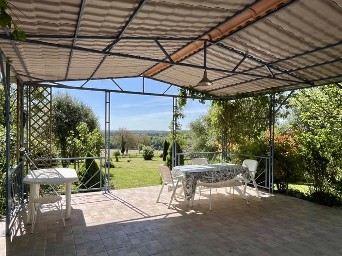 Image No.5-2 Bed House for sale