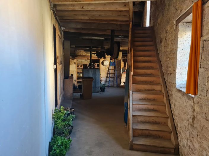 Image No.10-4 Bed House for sale