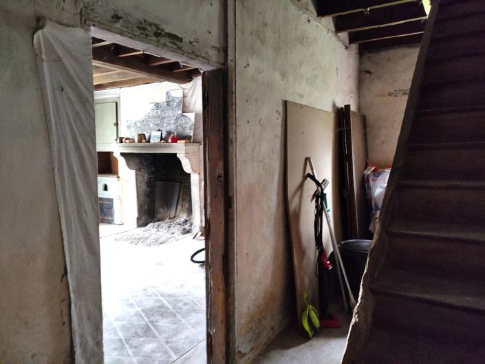 Image No.12-2 Bed House for sale