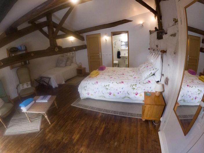 Image No.11-8 Bed House for sale