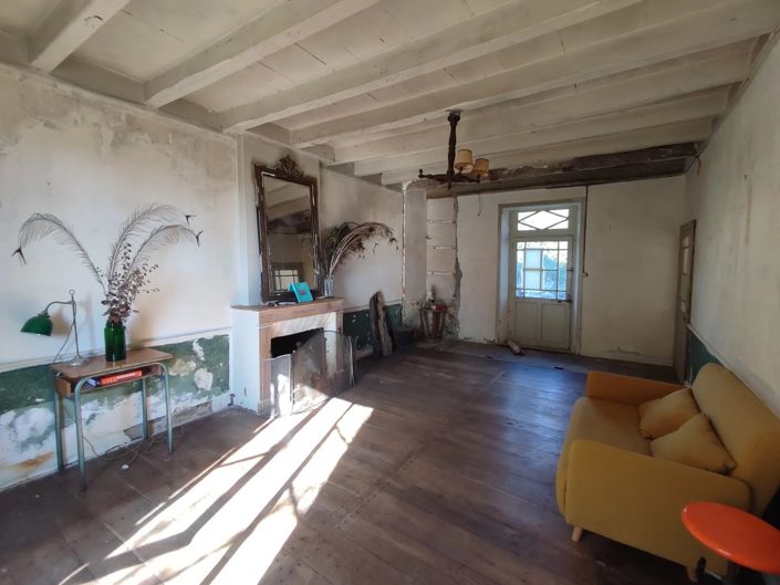 Image No.2-4 Bed House for sale