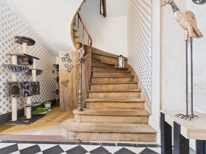 Image No.14-9 Bed Village House for sale