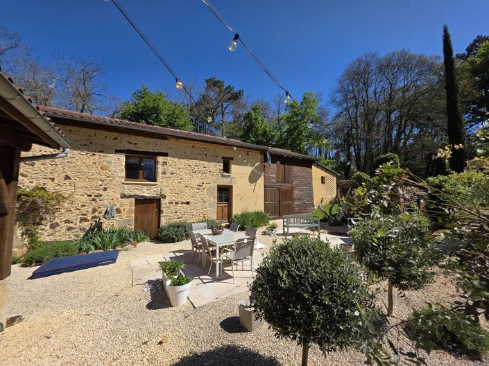 Image No.12-4 Bed House for sale