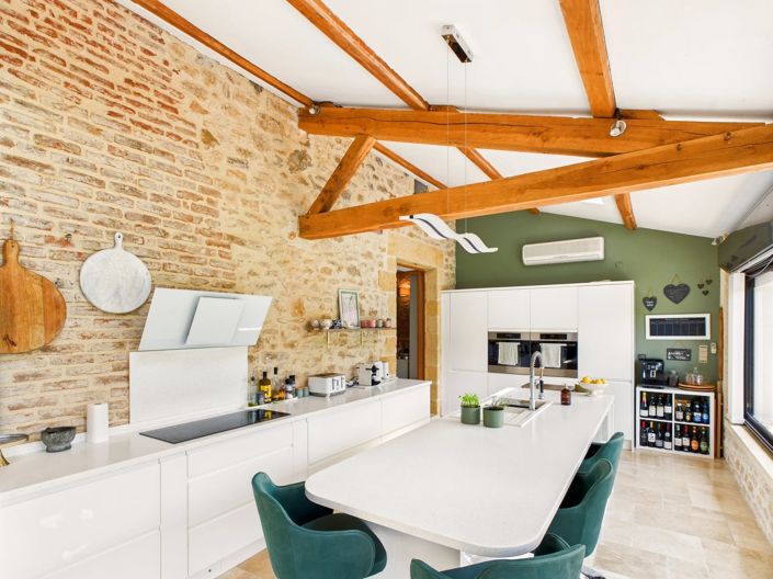 Image No.3-4 Bed House for sale