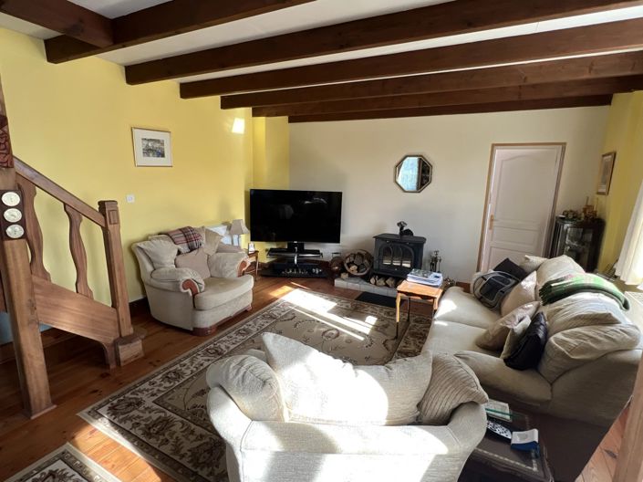 Image No.4-3 Bed House for sale