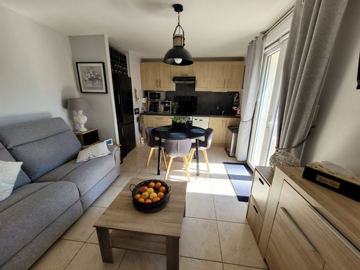 Image No.11-5 Bed House for sale