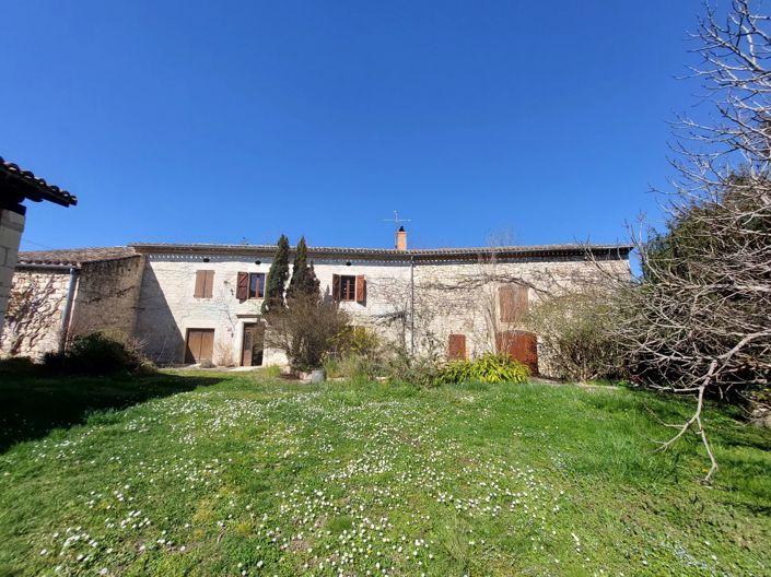 Image No.1-3 Bed House for sale