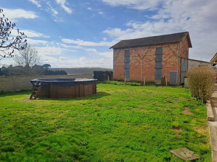 Image No.2-5 Bed House for sale