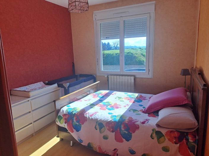 Image No.6-5 Bed House for sale