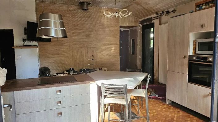 Image No.3-3 Bed House for sale