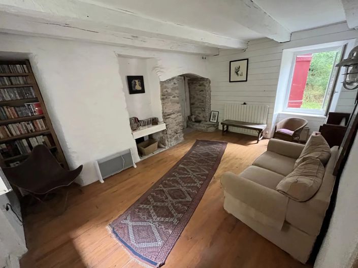 Image No.6-4 Bed House for sale