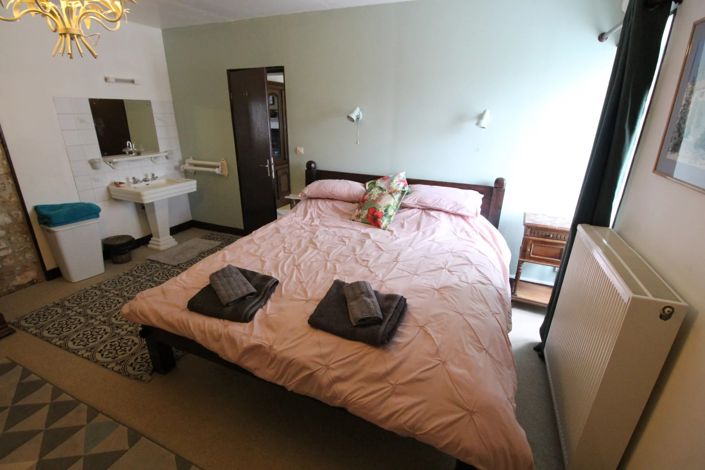 Image No.15-8 Bed House for sale