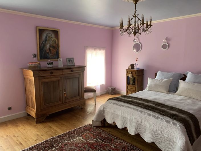 Image No.10-4 Bed House for sale