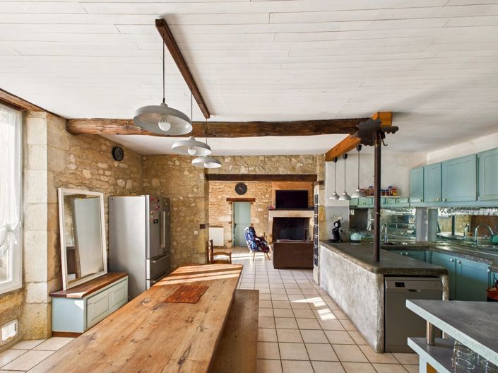 Image No.3-16 Bed House for sale