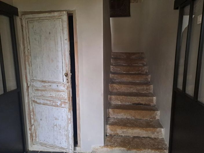 Image No.6-4 Bed House for sale