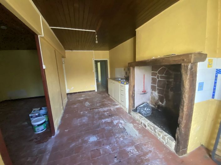 Image No.12-2 Bed House for sale