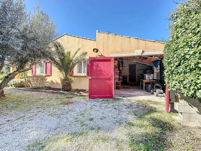 Image No.14-3 Bed House for sale