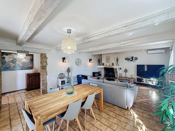 Image No.6-3 Bed House for sale