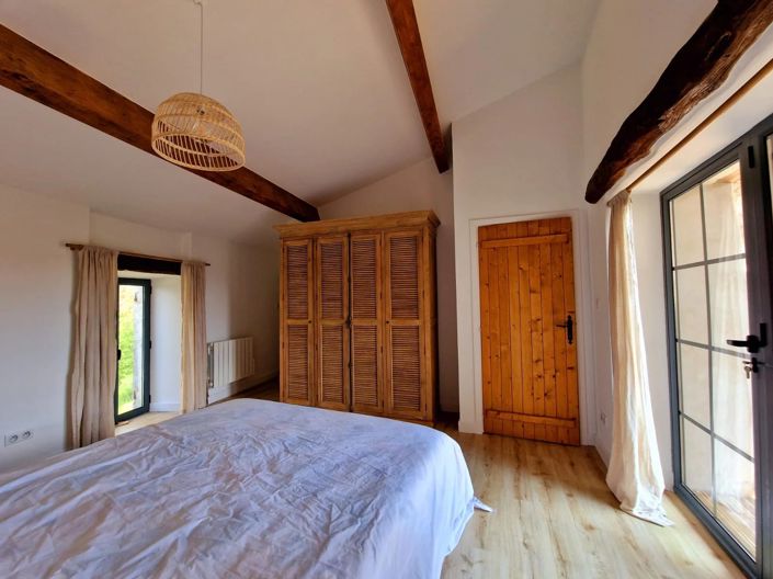 Image No.14-2 Bed House for sale