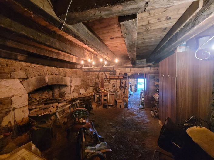 Image No.8-3 Bed Farmhouse for sale