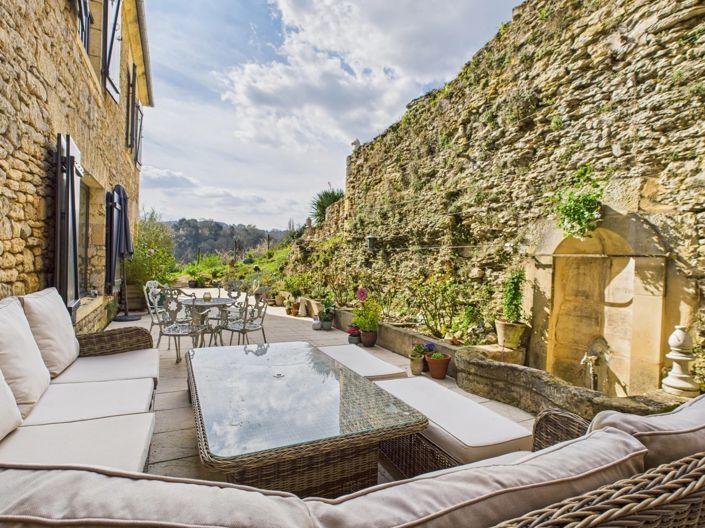 Image No.14-6 Bed House for sale