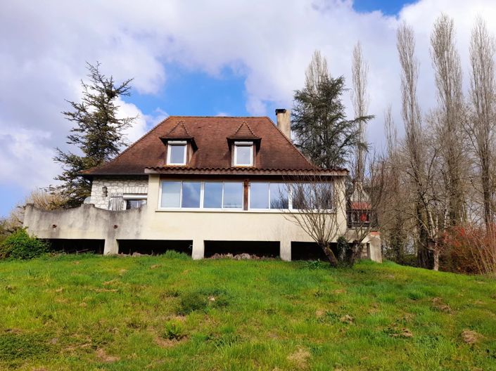 Image No.15-3 Bed Village House for sale