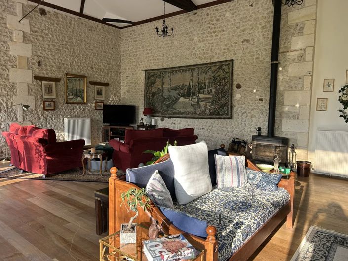 Image No.5-4 Bed House for sale