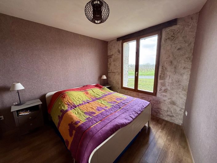 Image No.10-4 Bed House for sale