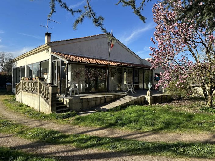 Image No.2-3 Bed House for sale