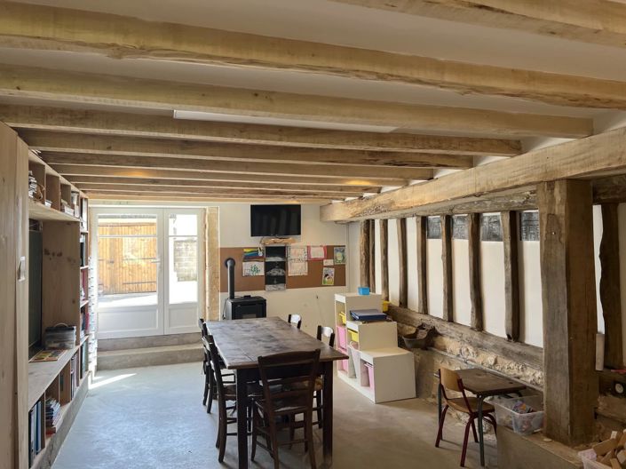 Image No.2-6 Bed House for sale