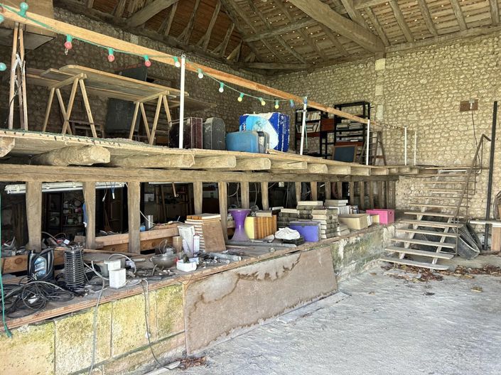 Image No.14-4 Bed House for sale