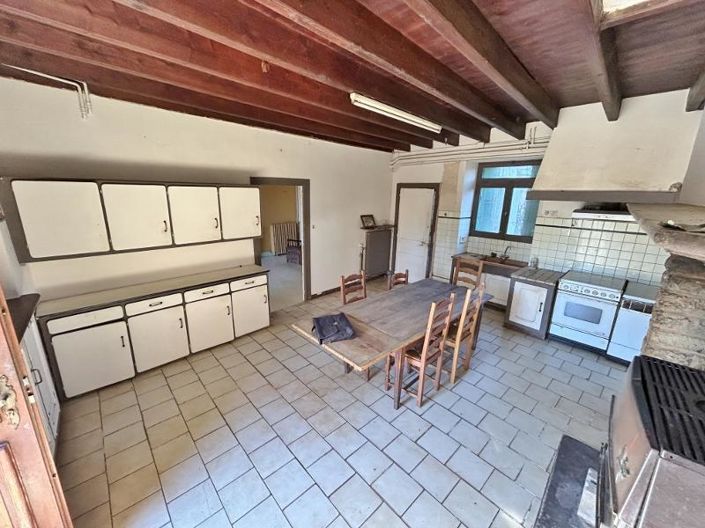 Image No.6-4 Bed House for sale