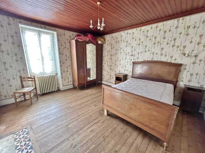 Image No.7-4 Bed House for sale